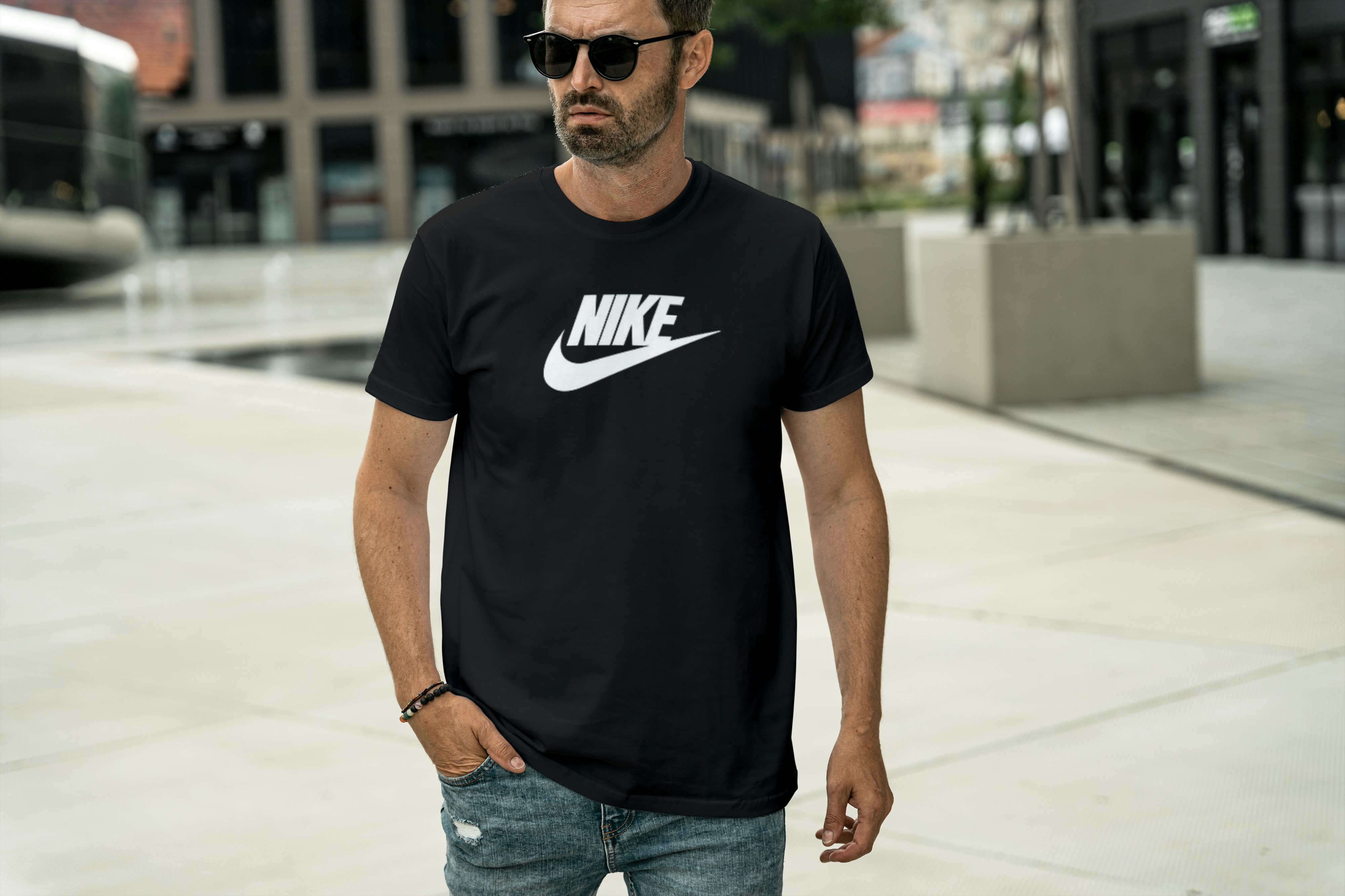 White T-shirt Graphic Tee for Men's